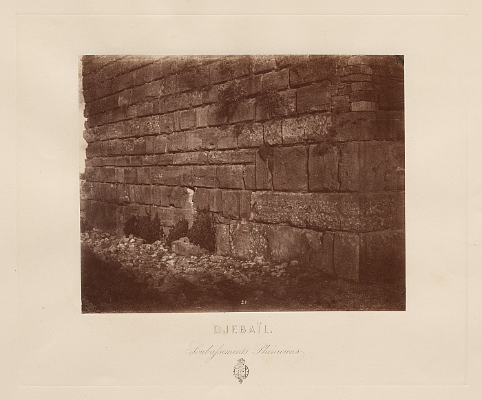 Djbaïl. Soubassements Phéniciens' Slider Image 2